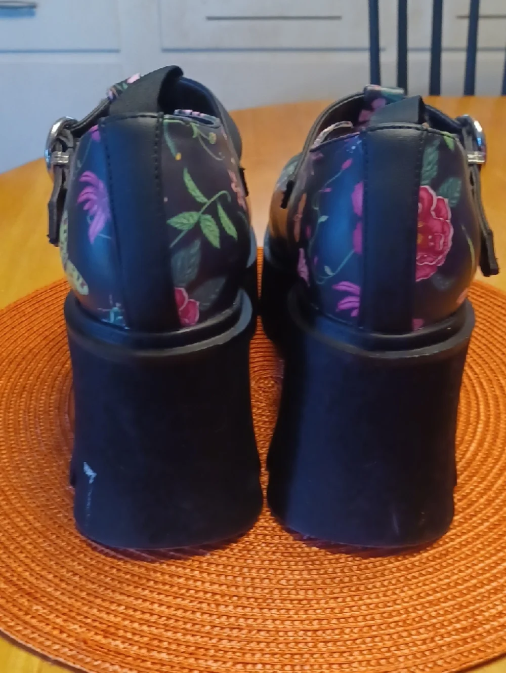 Floral Mary Jane Platform Shoes - Black/Pink